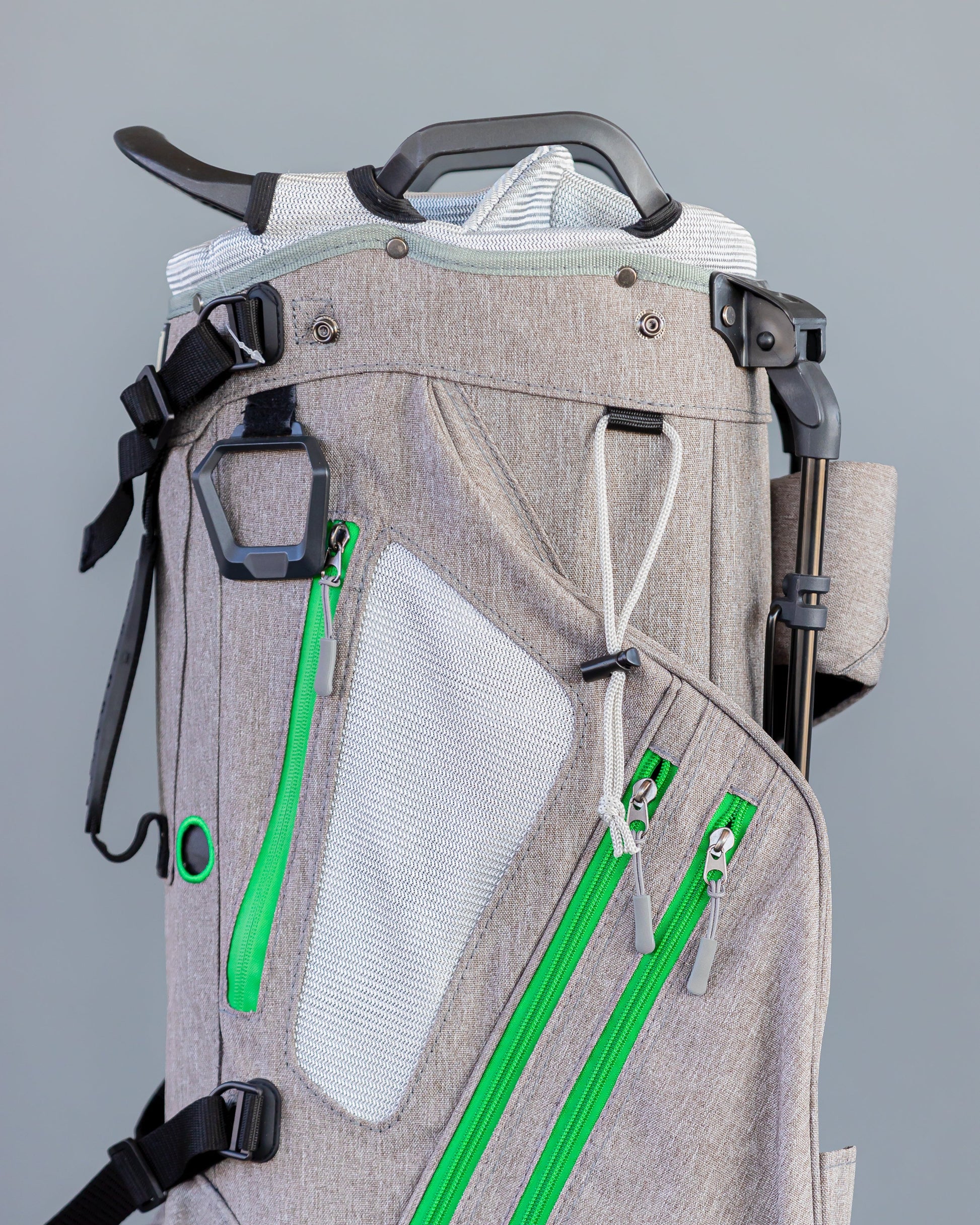 Noble Performance Hybrid Standbag (in 3 Farben)